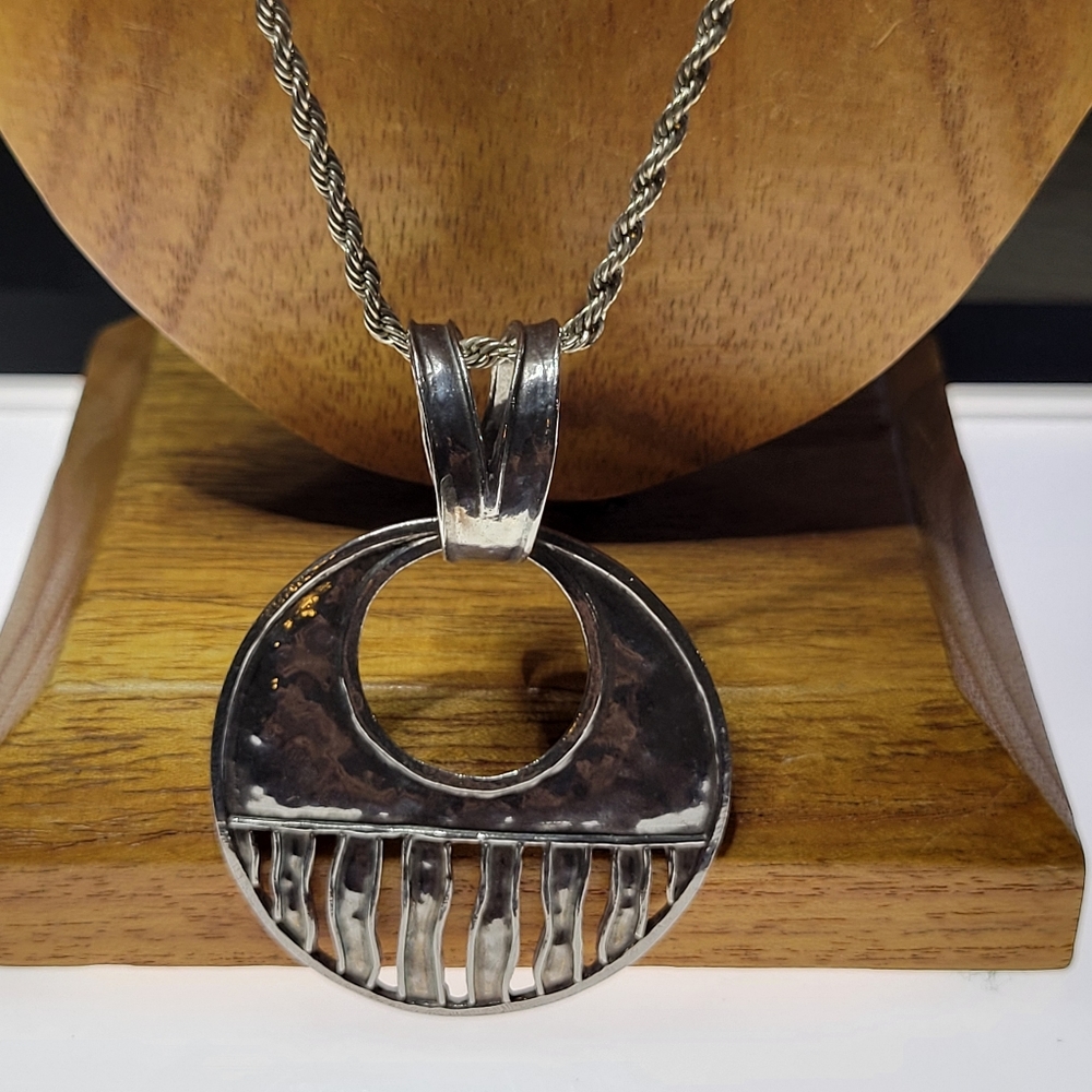 Slipada 925 Sterling Silver Circle Pendant - No Chain - Retired S1515